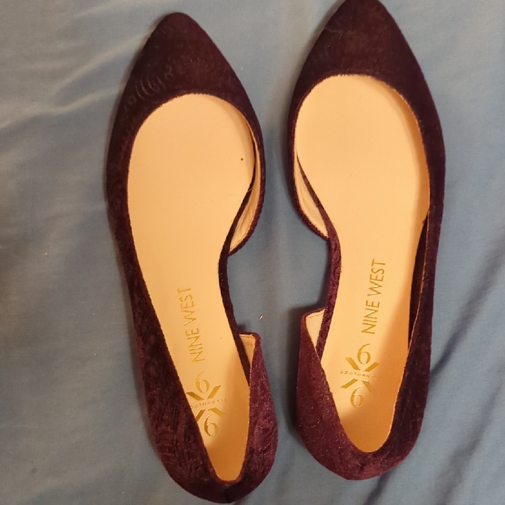 Nine West Women's Dark Purple Flats